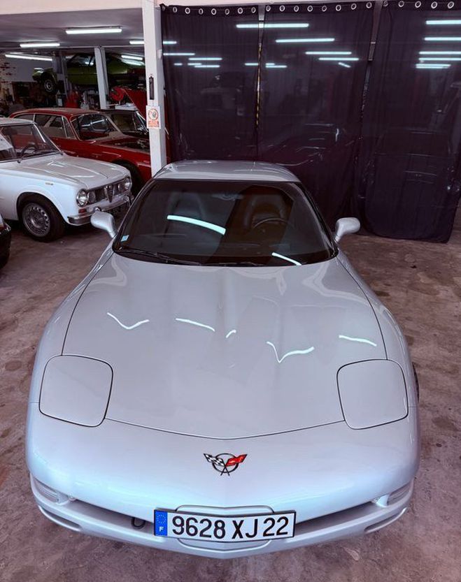 Chevrolet Corvette C5 5.7 v8 targa 2eme proprietaire Argent de 2001