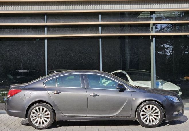 Opel Insignia 2.0 CDTI160 FAP COSMO PACK 5P Gris de 2009