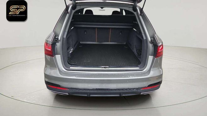 Audi A4 AVANT 40 TDI quattro S line S-Tronic 204 Gris de 2021