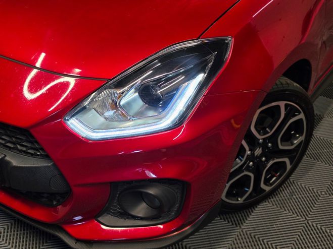 Suzuki Swift 1.4 BoosterJet Hybride 129 Sport - AAC - Rouge de 2022