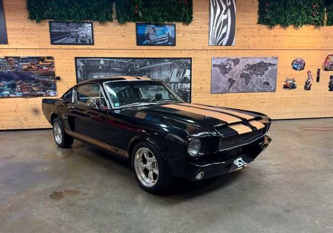 Ford Mustang Fasback V8 302ci 1966 Noir de 1966