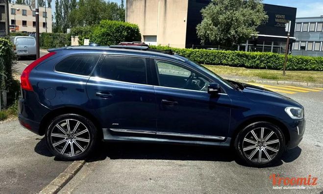 Volvo XC60 2.4 D4 180 XENIUM AWD TOIT OUVRANT Bleu de 2015