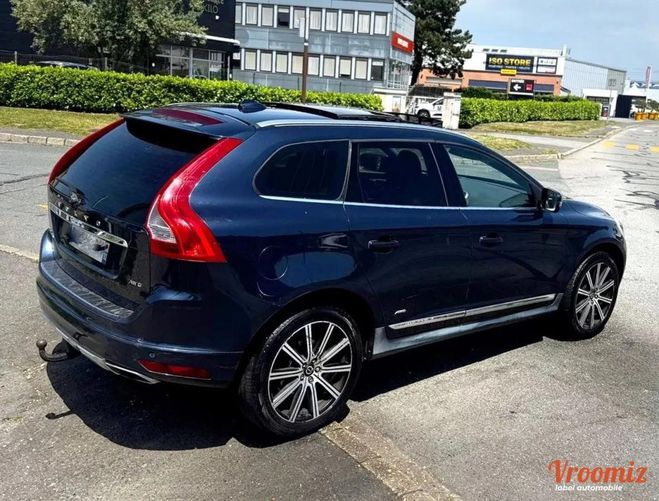 Volvo XC60 2.4 D4 180 XENIUM AWD TOIT OUVRANT Bleu de 2015