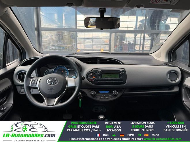 Toyota Yaris HYBRIDE 100ch Blanc de 2015