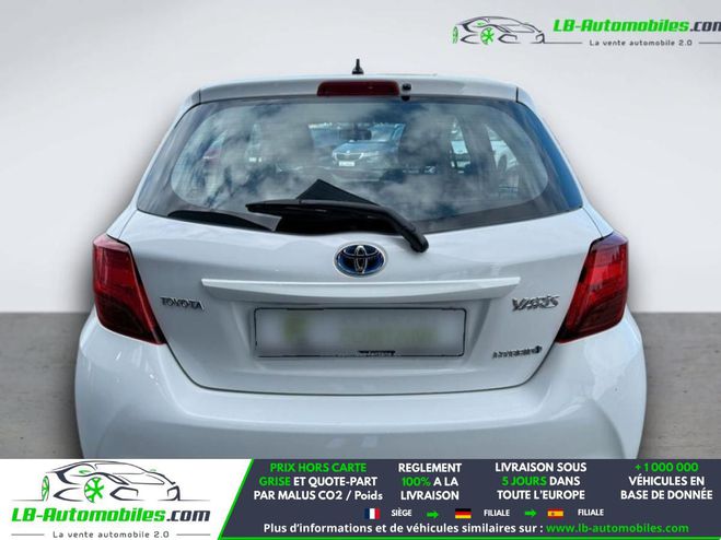 Toyota Yaris HYBRIDE 100ch Blanc de 2015
