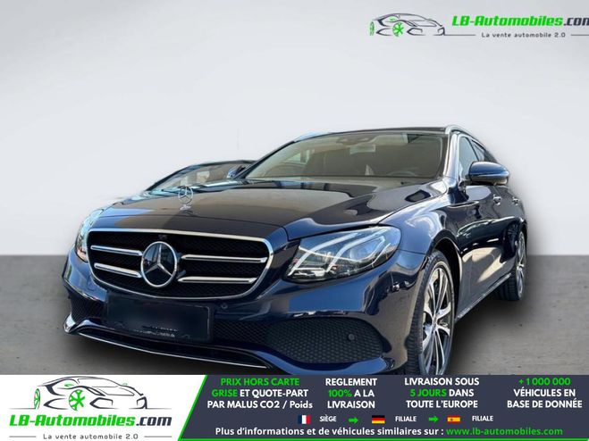 Mercedes Classe E 300 de BVA Bleu M�tallique de 2019