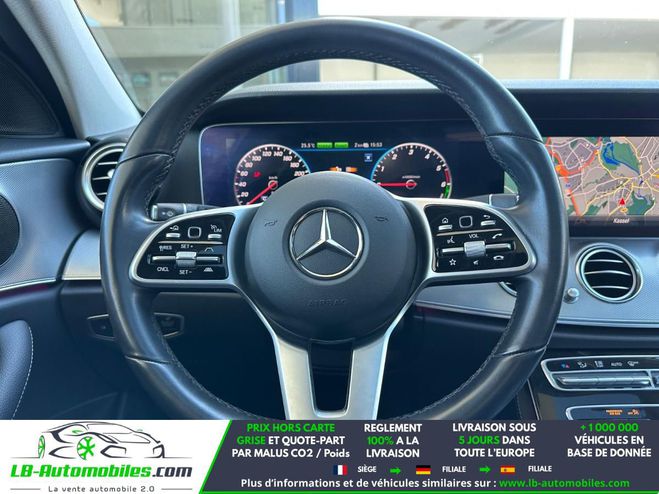 Mercedes Classe E 300 de BVA Bleu M�tallique de 2019