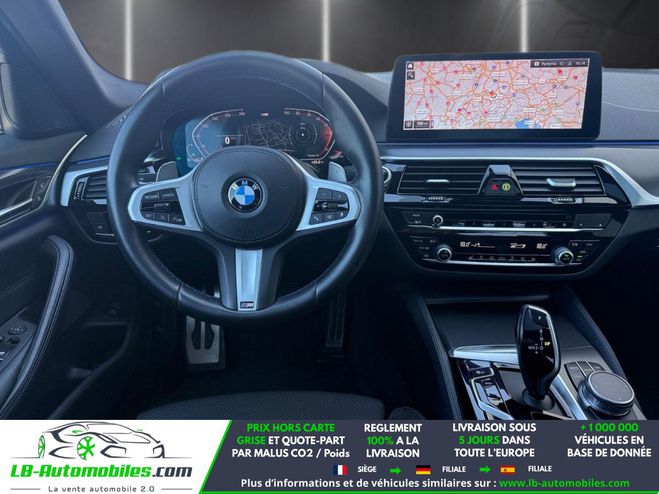 BMW Serie 5 540i 340 ch BVA Bleu M�tallique de 2021