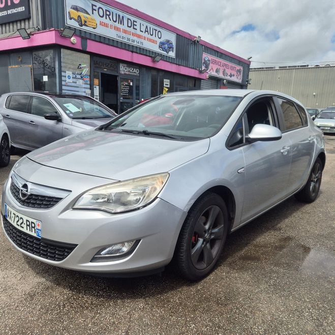 Opel Astra IV 1.4 TWINPORT 100 ENJOY CERT1 Gris de 2010