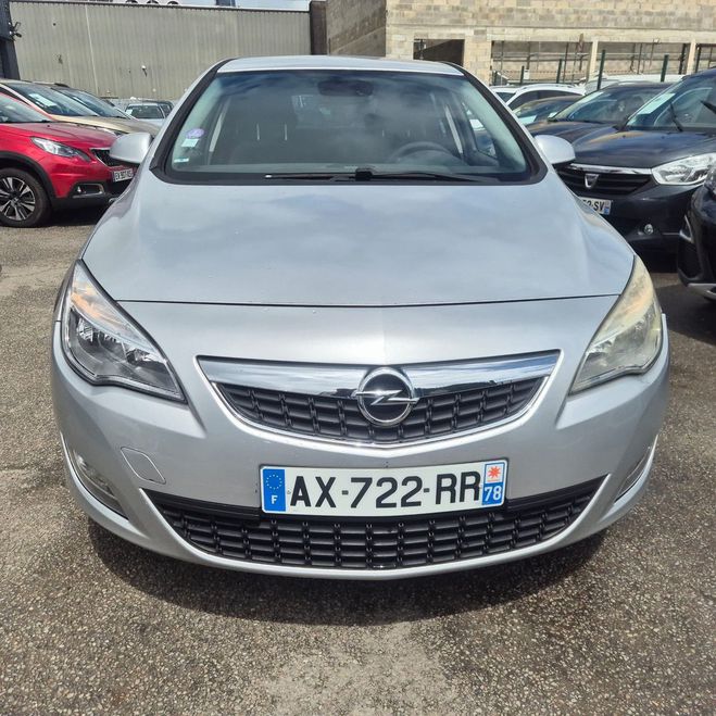 Opel Astra IV 1.4 TWINPORT 100 ENJOY CERT1 Gris de 2010
