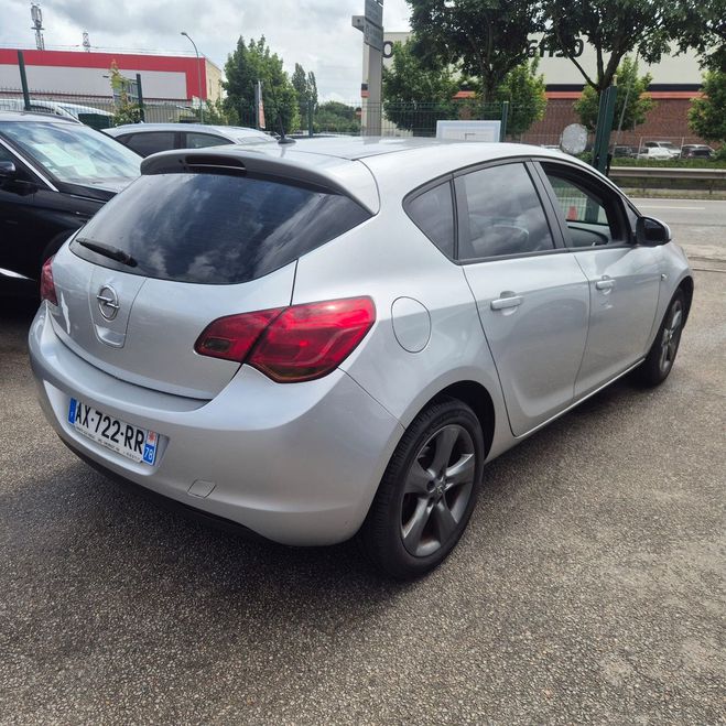 Opel Astra IV 1.4 TWINPORT 100 ENJOY CERT1 Gris de 2010