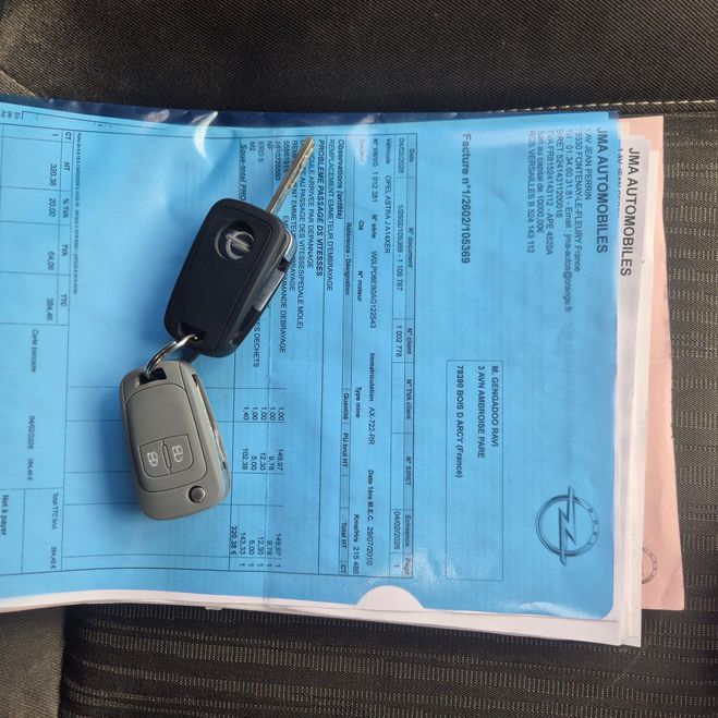 Opel Astra IV 1.4 TWINPORT 100 ENJOY CERT1 Gris de 2010