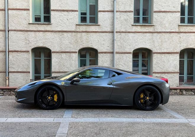 Ferrari 458 Italia Coup� 4.5 V8 570CH Gris de 2012