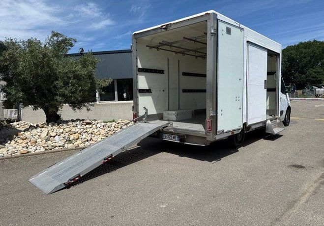 Renault Master 10490ht 20m3 caisse Solight plancher bas  de 2019