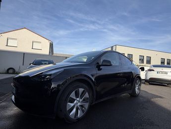  Voir d&eacute;tails -Tesla Model Y STANDARD RWD &agrave; Arpajon (91)