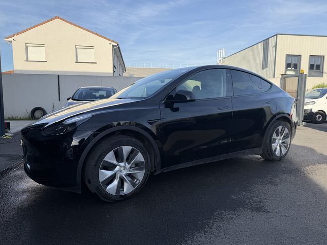 Tesla Model Y STANDARD RWD Noir M�tallis� de 2023