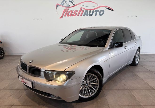 BMW Serie 7 735i 3.6 i V8 272cv BVA Gris de 2002