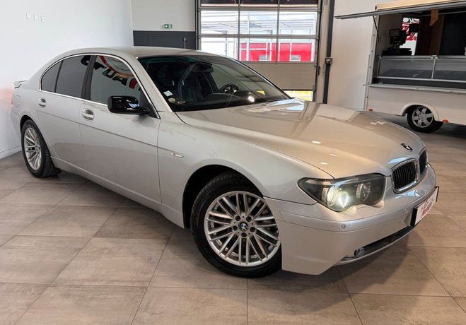 BMW Serie 7 735i 3.6 i V8 272cv BVA Gris de 2002