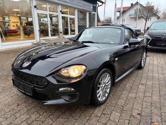 Fiat 124 Spider Noir de 2018