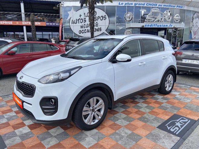 Kia Sportage 1.7 CRDI 115 BV6 PACK NAVI 1 �re main Blanc de 2017