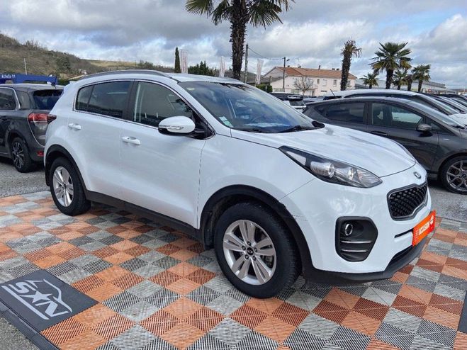 Kia Sportage 1.7 CRDI 115 BV6 PACK NAVI 1 �re main Blanc de 2017
