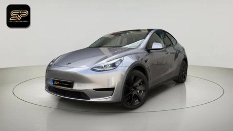 Tesla Model Y Grande Autonomie AWD 7 Places * Pack MMX 2025 d'occasion a Lille (59)