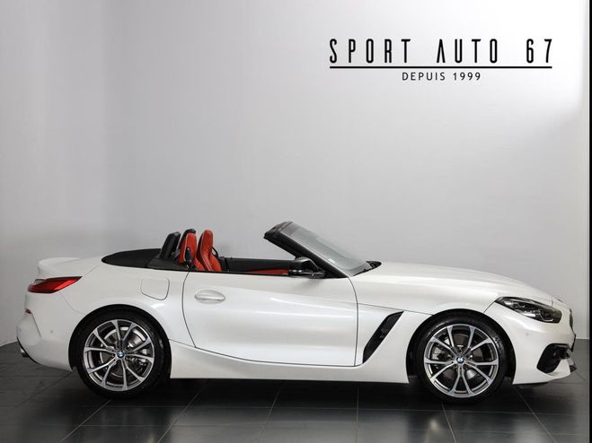 BMW Z4 20 I 197 CH 4 cylindres 2.0L Turbo Blanc Mineral (A96) de 2019