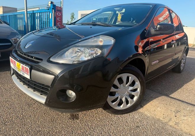 Renault Clio III 1.2 TCe 100ch Expression Clim 5p Noir de 2010