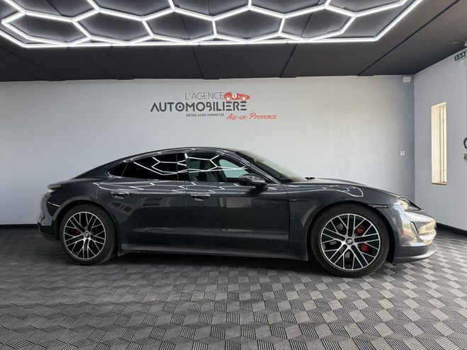 Porsche Taycan 4S 571 CV BATTERIE PERFORMANCE PLUS - GR Noir de 2020