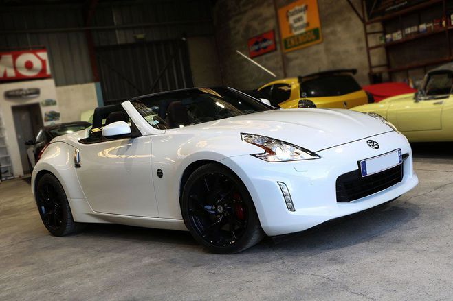 Nissan 370Z roadster pack BVA blanc de 2014
