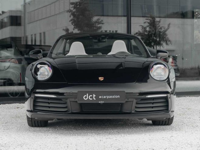 Porsche 911 992 Cabrio SportChrono 360� Sportexhaust Noir Deepblack Metallic de 