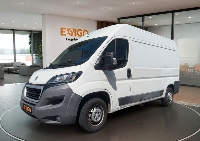 Peugeot Boxer vu fourgon 330 2.2 hdi 110 l2h2 confort  Blanc de 2015