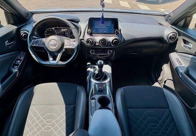 Nissan Juke 1.0 DIG-T 117CH TEKNA CARPLAY CAM�RA 360 Gris de 2021