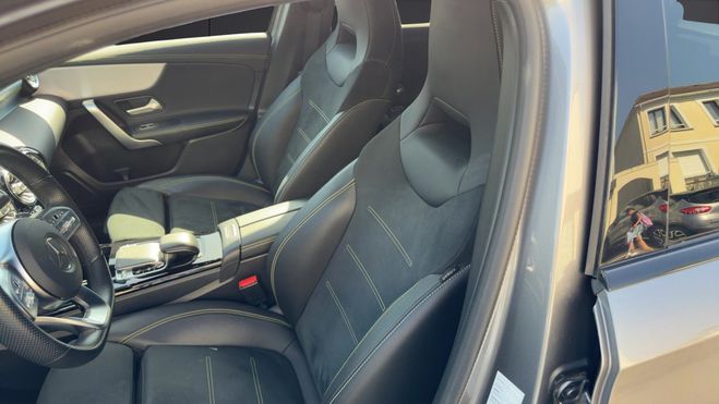 Mercedes Classe A 180 D 116CH AMG LINE EDITION 1 7G-DCT Gris F de 2018
