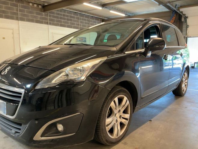 Peugeot 5008 2.0 BLUEHDI 150CH ALLURE S&S 7PL Noir de 2016