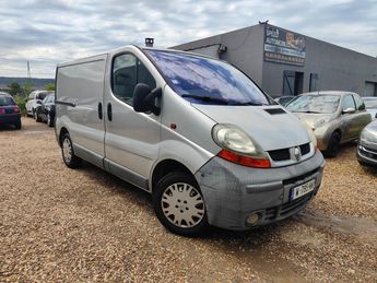  Voir d&eacute;tails -Renault Trafic II Fourgon L1H1 1.9 dCi 82 CH * GARANTIE &agrave; Uckange (57)