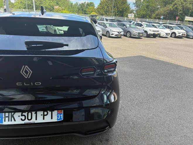 Renault Clio 1.2 Tce - 115  VI BERLINE Techno NOIR de 2026