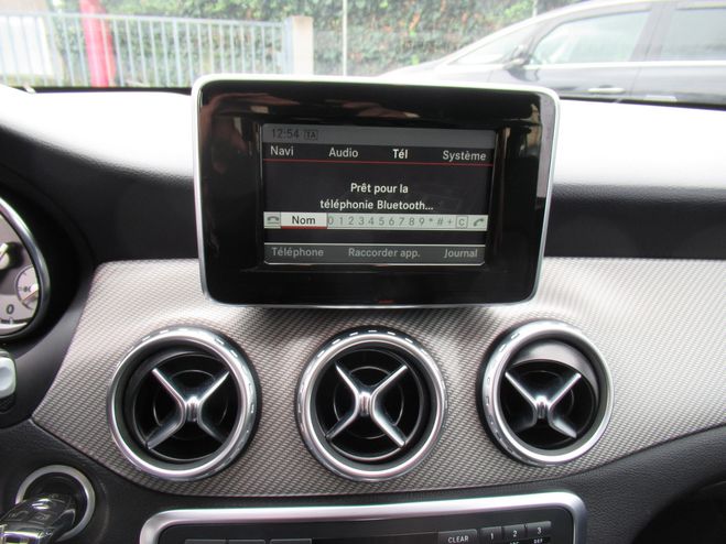 Mercedes Classe GLA 200 CDI INSPIRATION 7G-DCT GRIS C de 2015