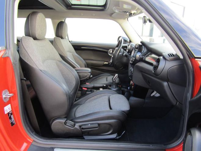 Mini Mini Cooper D 116ch Heddon Street BVA7 Solaris Orange de 2018