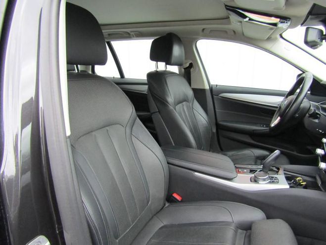 BMW Serie 5 530dA xDrive 265ch Executive Noir de 2017