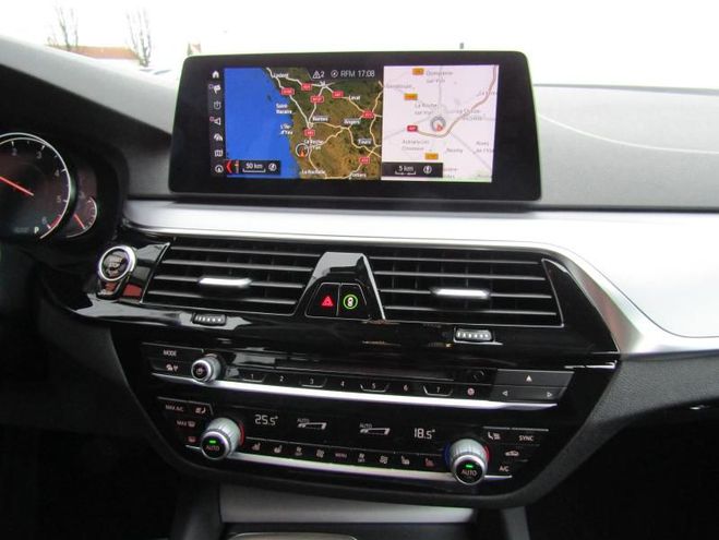 BMW Serie 5 530dA xDrive 265ch Executive Noir de 2017