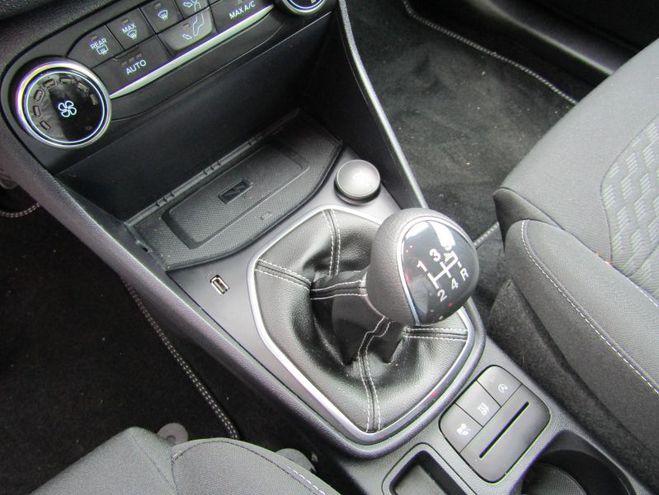Ford Fiesta 1.1 75ch Titanium Business 5p Gris Lunaire m�tallis�e de 2024