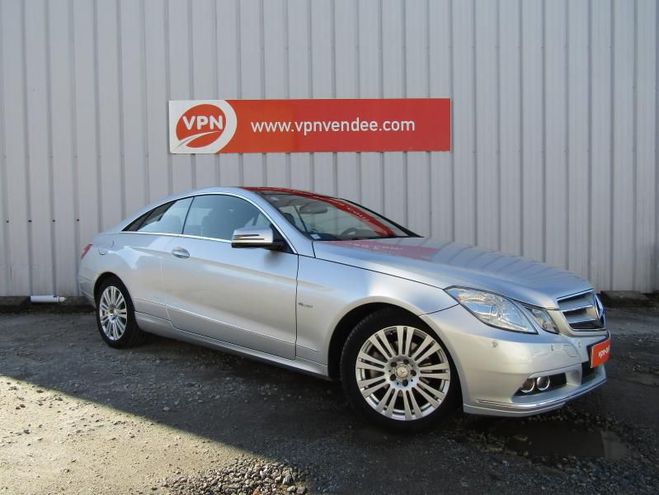 Mercedes Classe E 250 CGI BE BA Gris de 2009