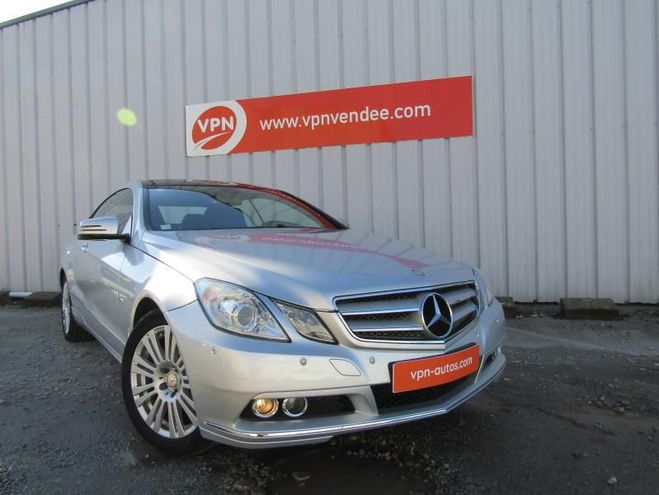 Mercedes Classe E 250 CGI BE BA Gris de 2009