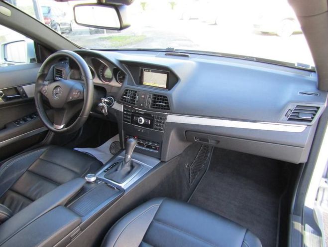 Mercedes Classe E 250 CGI BE BA Gris de 2009
