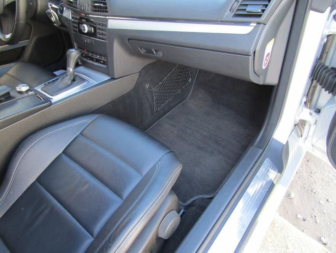 Mercedes Classe E 250 CGI BE BA Gris de 2009