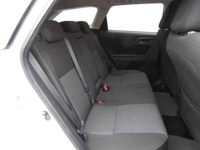 Toyota Auris 124 D-4D Feel! Blanc de 2015
