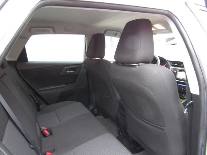 Toyota Auris 124 D-4D Feel! Blanc de 2015