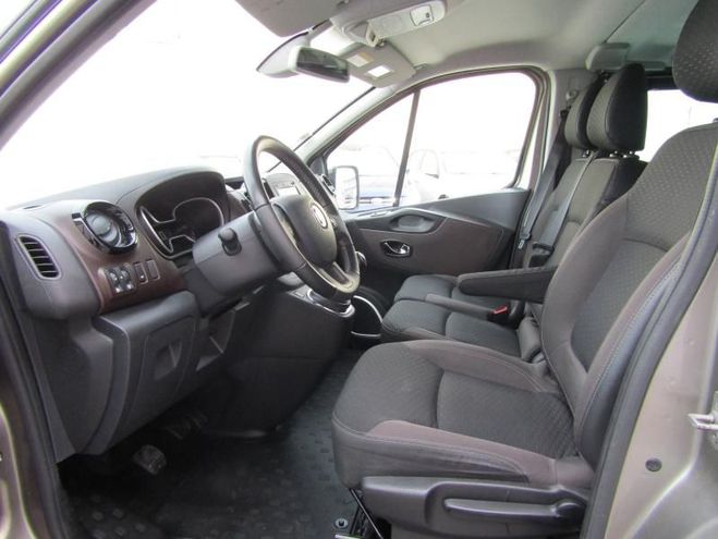 Fiat Talento 1.2 LH1 1.6 Multijet 125ch 9 places Gris de 2018