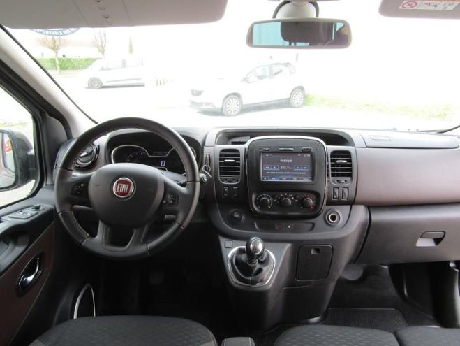 Fiat Talento 1.2 LH1 1.6 Multijet 125ch 9 places Gris de 2018